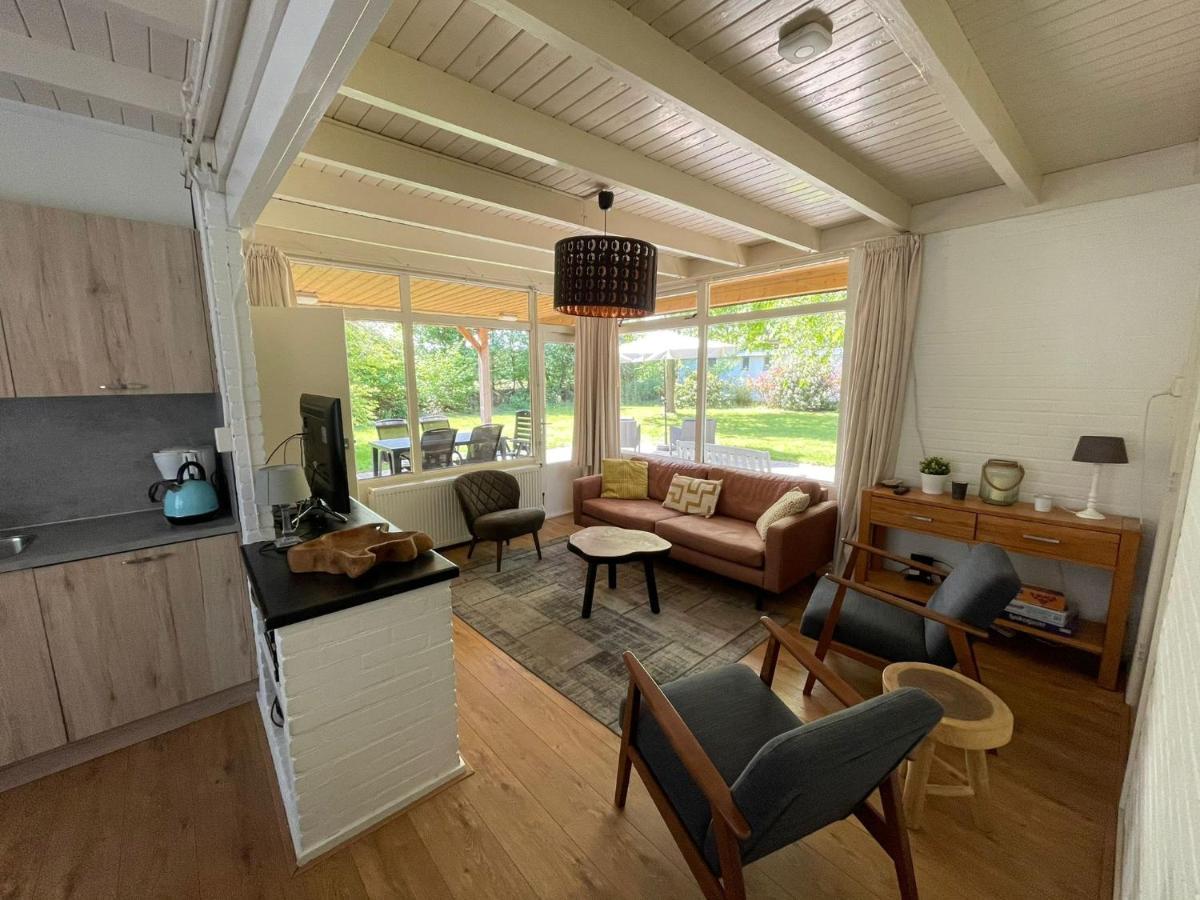 Tofino, Een Comfortabel Vakantiehuis Naast Een Bos En Zwemmeer Villa Gasselte Eksteriør bilde